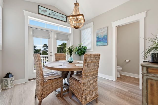 213 6th Ave. N, North Myrtle Beach, SC 29582