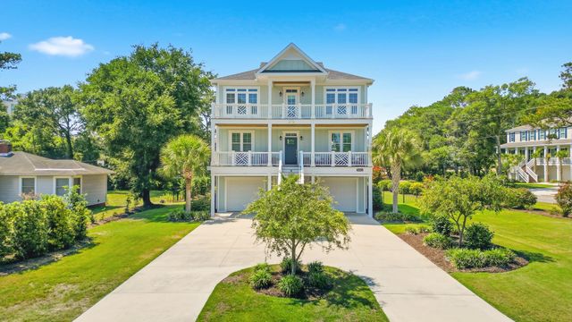 213 6th Ave. N, North Myrtle Beach, SC 29582