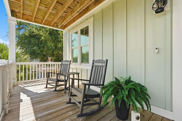 213 6th Ave. N, North Myrtle Beach, SC 29582