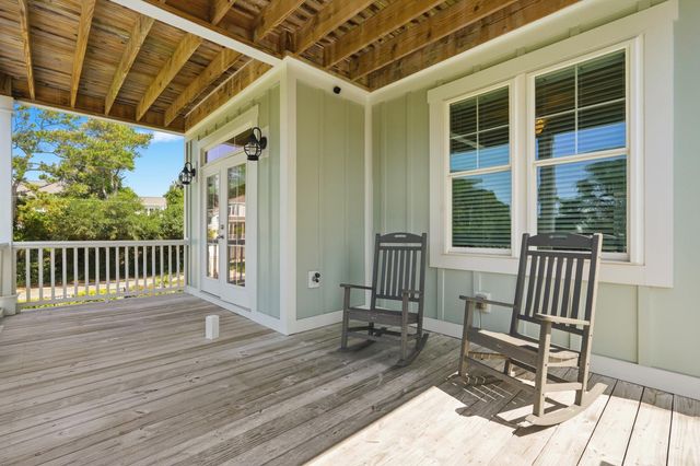 213 6th Ave. N, North Myrtle Beach, SC 29582