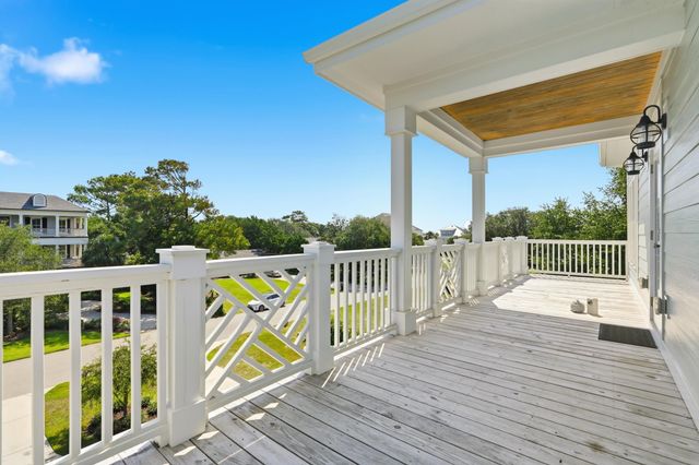 213 6th Ave. N, North Myrtle Beach, SC 29582