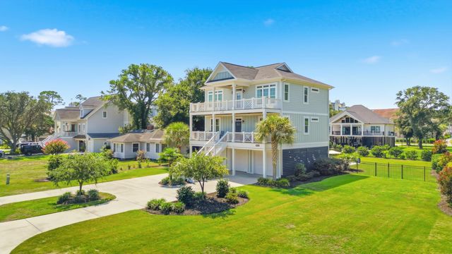 213 6th Ave. N, North Myrtle Beach, SC 29582