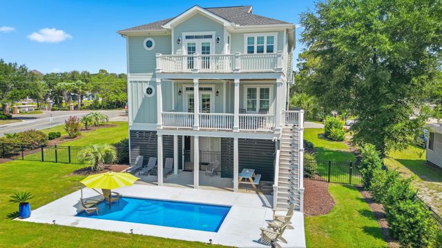 213 6th Ave. N, North Myrtle Beach, SC 29582