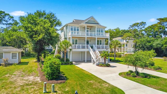 213 6th Ave. N, North Myrtle Beach, SC 29582