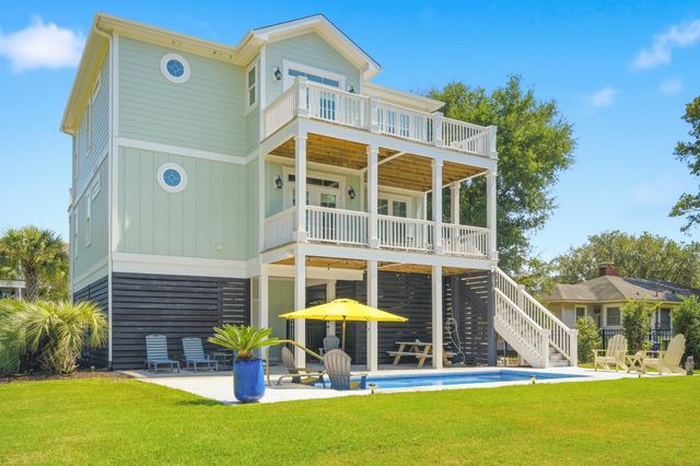 213 6th Ave. N, North Myrtle Beach, SC 29582