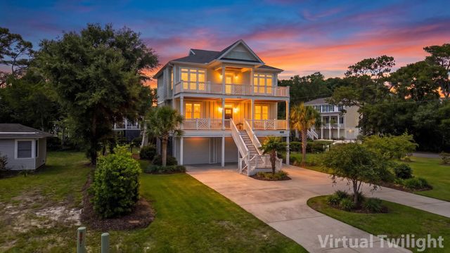 213 6th Ave. N, North Myrtle Beach, SC 29582