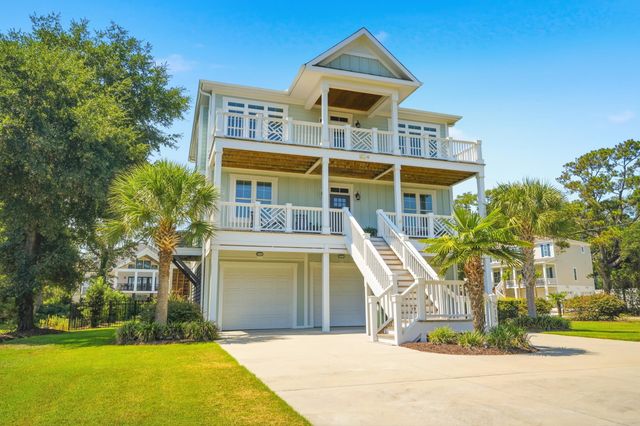 213 6th Ave. N, North Myrtle Beach, SC 29582
