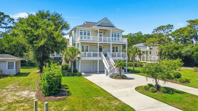 213 6th Ave. N, North Myrtle Beach, SC 29582