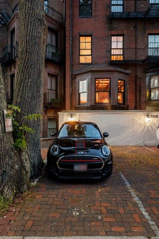 359 Beacon Street 2, Boston, MA 02116