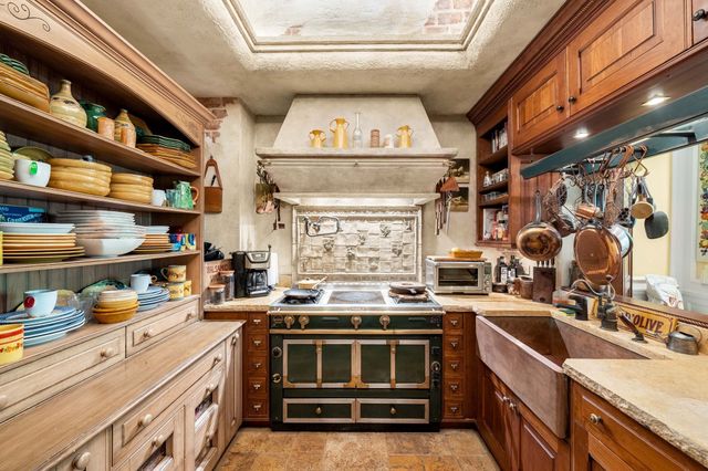 359 Beacon Street 2, Boston, MA 02116