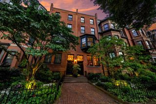 359 Beacon Street 2, Boston, MA 02116