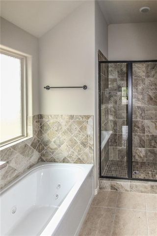 3300 Valley Hollow, Norman, OK 73071