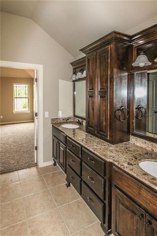 3300 Valley Hollow, Norman, OK 73071