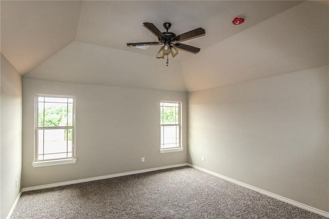 3300 Valley Hollow, Norman, OK 73071