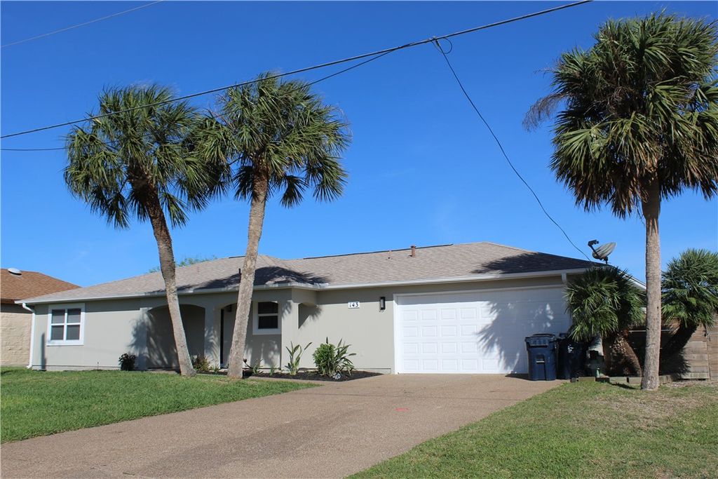 143 Lakeshore Dr, Rockport, TX 78382 — exterior