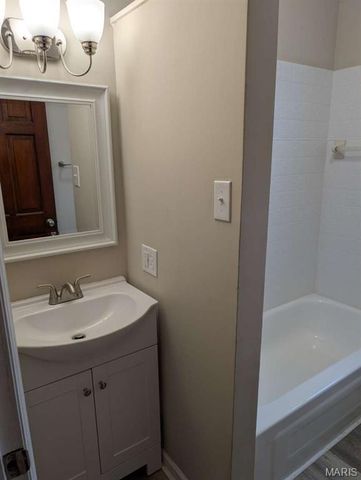 6231 Fyler Avenue, St Louis, MO 63109