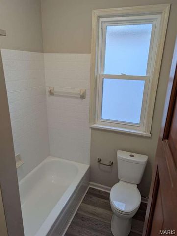 6231 Fyler Avenue, St Louis, MO 63109