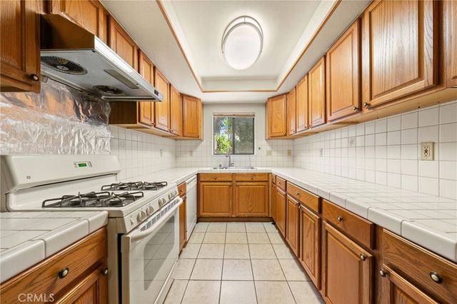406 Genoa Street B, Monrovia, CA 91016