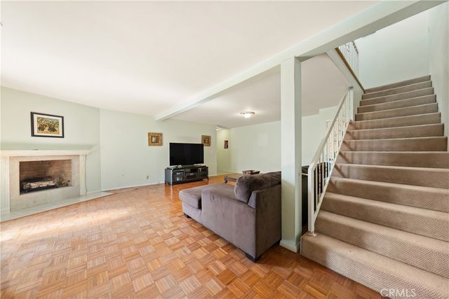 406 Genoa Street B, Monrovia, CA 91016