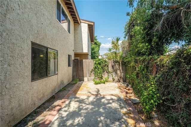 406 Genoa Street B, Monrovia, CA 91016