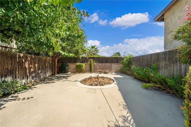 406 Genoa Street B, Monrovia, CA 91016