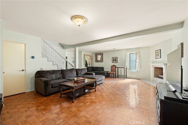 406 Genoa Street B, Monrovia, CA 91016