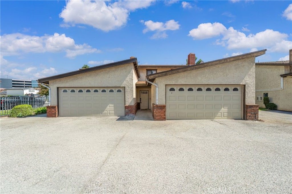 406 Genoa Street B, Monrovia, CA 91016 — photo 2