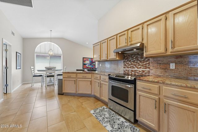 26421 S HOWARD Drive, Sun Lakes, AZ 85248