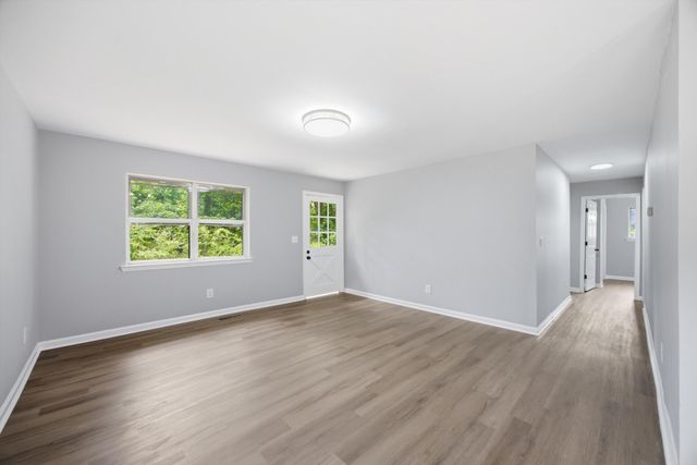 806 Nipper Drive, Rossville, GA 30741