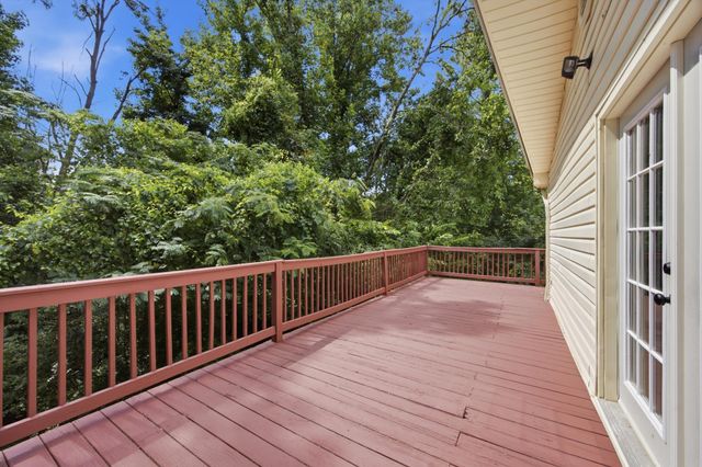 806 Nipper Drive, Rossville, GA 30741