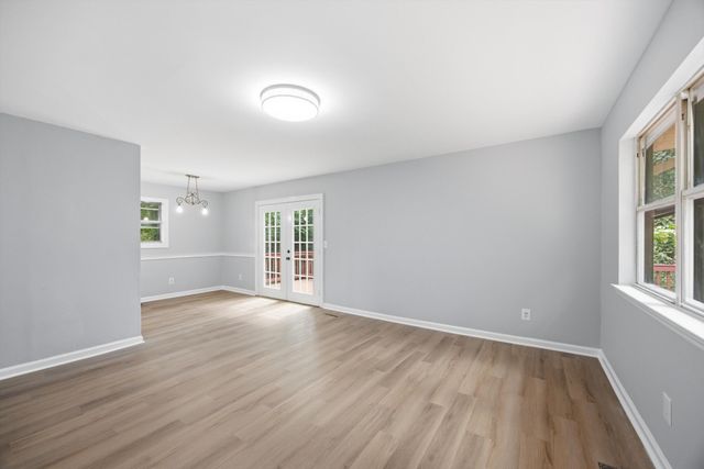 806 Nipper Drive, Rossville, GA 30741