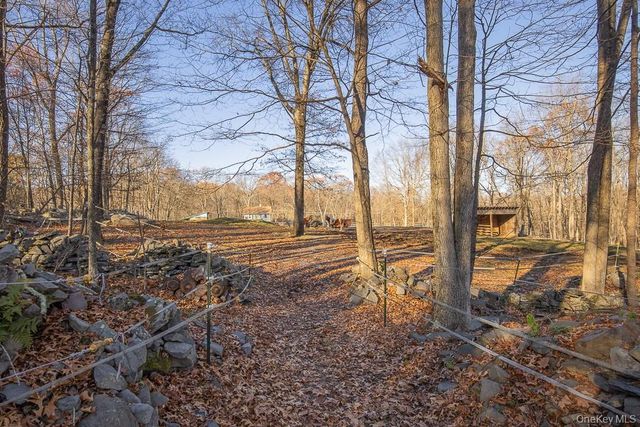 355 Fosler Road, Wallkill, NY 12589