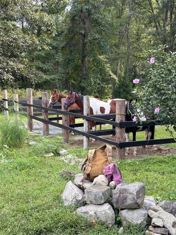 355 Fosler Road, Wallkill, NY 12589