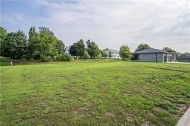 2205 14th Street SW, Altoona, IA 50009