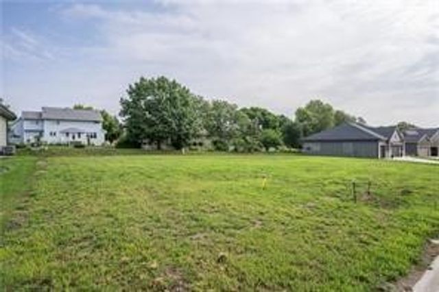 2205 14th Street SW, Altoona, IA 50009