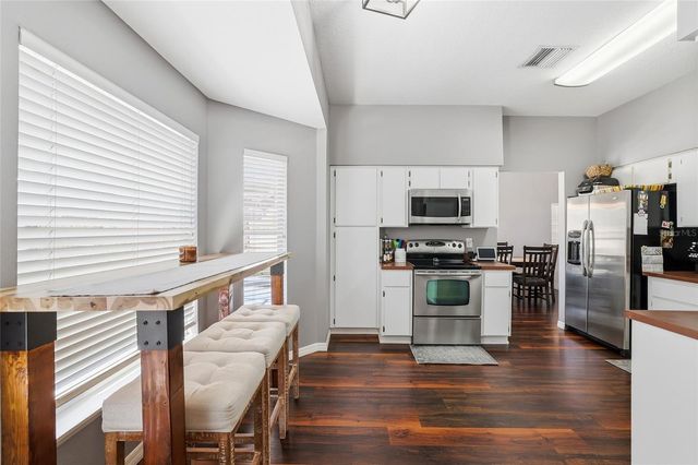 11235 CLAYRIDGE DRIVE, Tampa, FL 33635