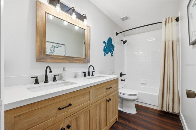 11235 CLAYRIDGE DRIVE, Tampa, FL 33635