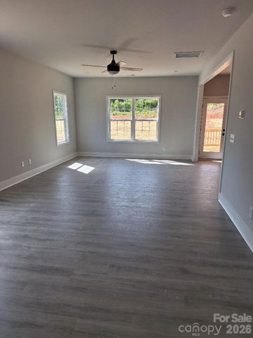 146 Kerr Walk Drive 23, Statesville, NC 28677