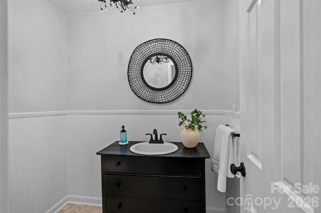8609 Laurelwood Lane 20 Providence Rd Est OPCA, Waxhaw, NC 28173