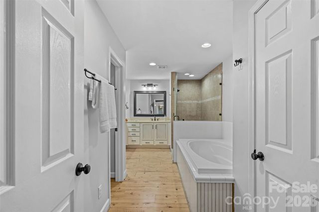 8609 Laurelwood Lane 20 Providence Rd Est OPCA, Waxhaw, NC 28173