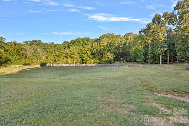 8609 Laurelwood Lane 20 Providence Rd Est OPCA, Waxhaw, NC 28173