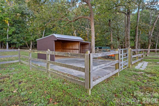 8609 Laurelwood Lane 20 Providence Rd Est OPCA, Waxhaw, NC 28173