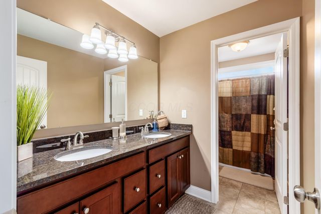 8520 Coldwater Drive, Powell, OH 43065