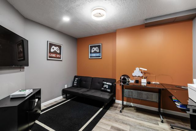 8520 Coldwater Drive, Powell, OH 43065
