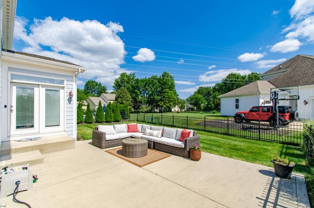 8520 Coldwater Drive, Powell, OH 43065
