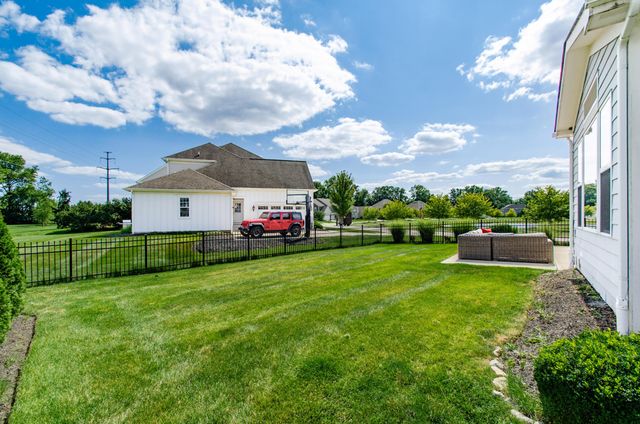 8520 Coldwater Drive, Powell, OH 43065