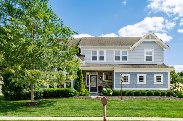 8520 Coldwater Drive, Powell, OH 43065
