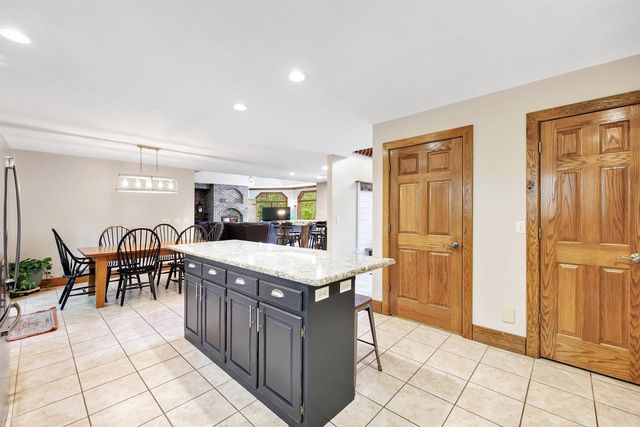 W2872 CINDY COURT, Seymour, WI 54165