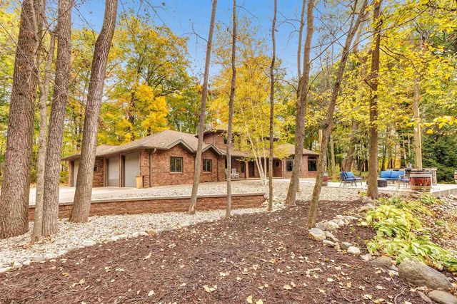 W2872 CINDY COURT, Seymour, WI 54165