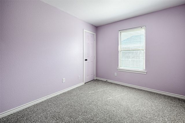 307 W Alene Drive, Mabank, TX 75147